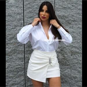ZARA BLOGGER FAVE!!! High-Waisted Mini Skirt NWT
